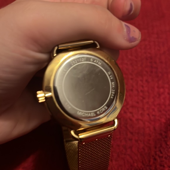 MICHAEL KORS
Women's Portia Gold-Tone Stainless Steel Mesh Bracelet Watch 37mm - Picture 3 of 4